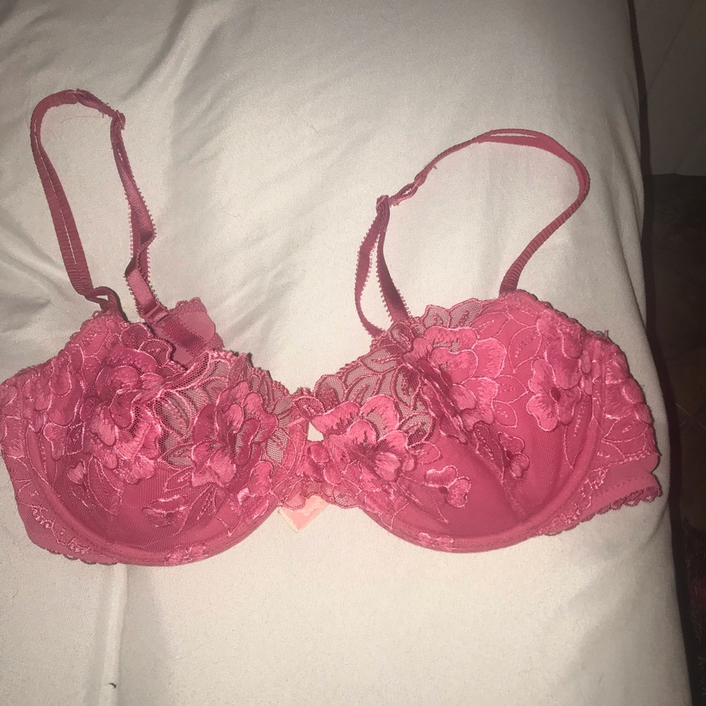 Victoria’s Secret bra